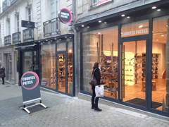 Boutique Courtes Pattes par Franois Roux