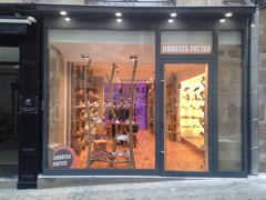 Boutique Courtes Pattes par Franois Roux
