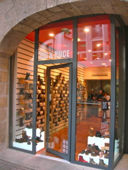 Boutique Zig & Puce par Franois Roux
